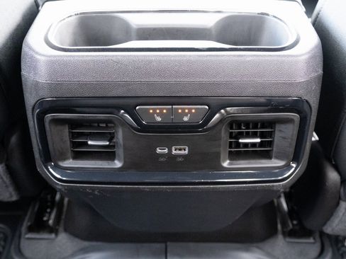 Used 2023 GMC Sierra 1500 AT4 w/ Technology Package image 21