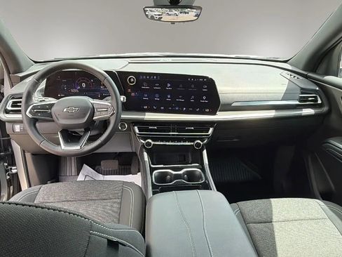 Used 2026 Chevrolet Traverse LT w/ Midnight/Sport Edition FWD image 18