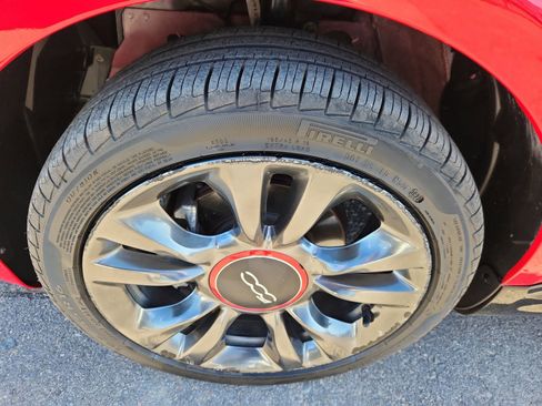 Used 2017 FIAT 500 Pop w/ Sport Black Trim Package image 19