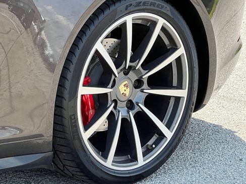 Used 2013 Porsche 911 Carrera 4S AWD/4WD image 14