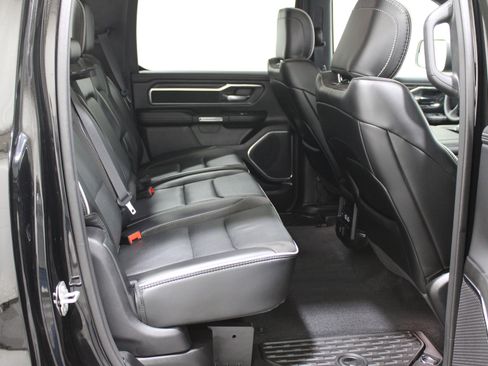 Used 2025 RAM 1500 Laramie image 31