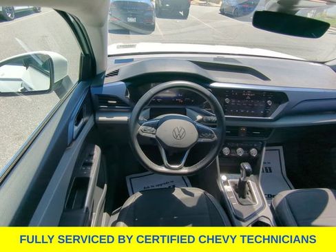 Used 2024 Volkswagen Taos SE FWD image 39