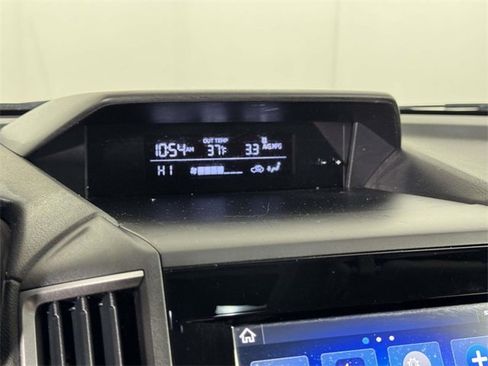 Used 2023 Subaru Crosstrek 2.0i Premium image 26