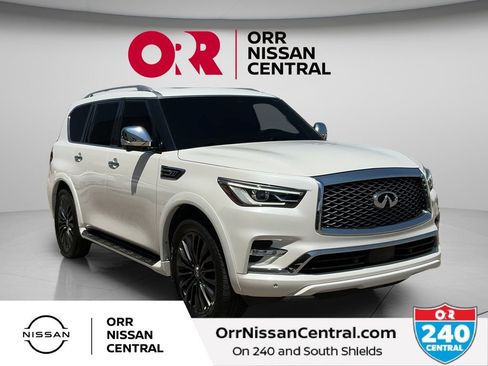 Used 2023 INFINITI QX80 Sensory w/ Cargo Package RWD image 3