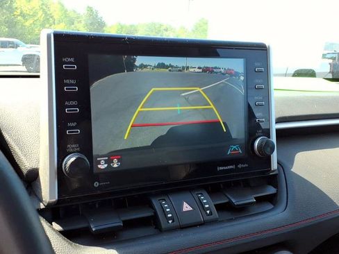 Used 2022 Toyota RAV4 TRD Off-Road AWD/4WD image 19