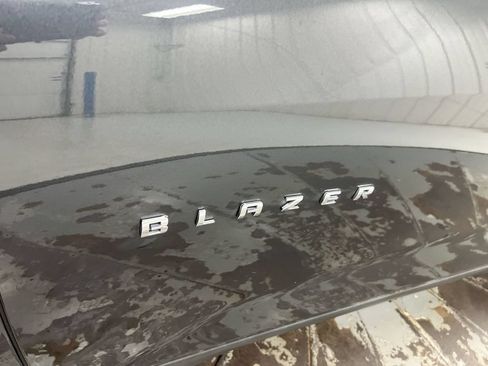 Used 2021 Chevrolet Blazer LT FWD image 25