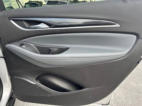 Certified 2021 Buick Enclave Essence image 17