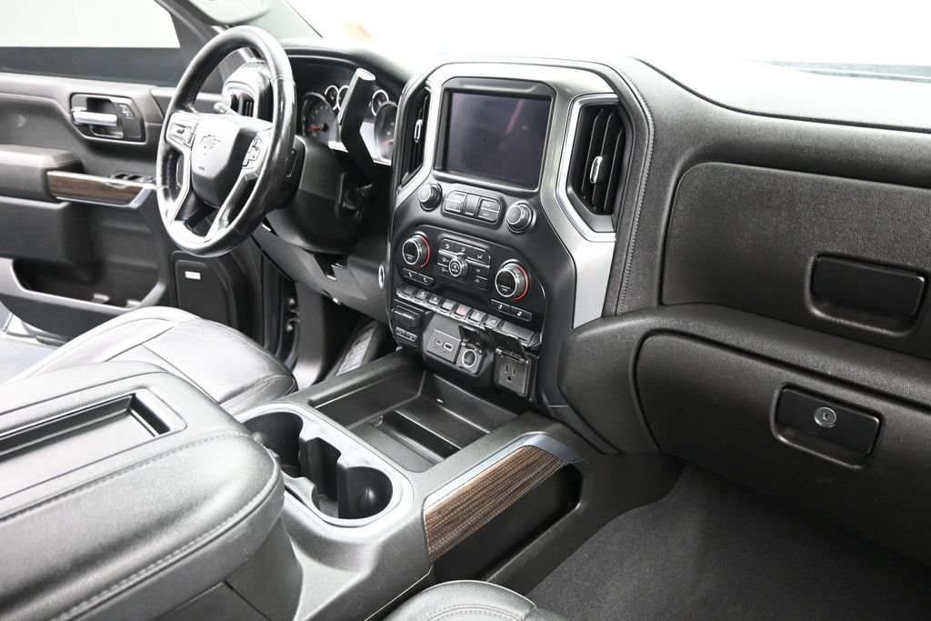 Used 2021 Chevrolet Silverado 1500 LT Trail Boss w/ Convenience Package II AWD/4WD image 28