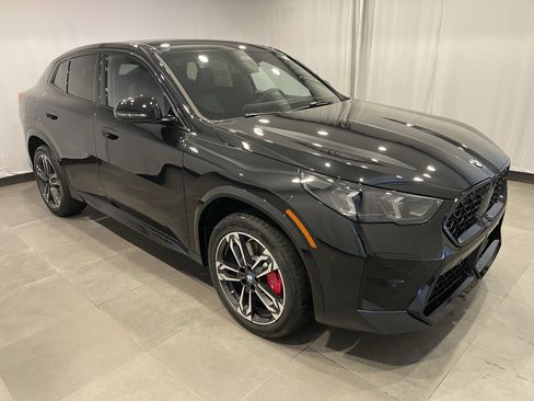 New 2026 BMW X2 xDrive28i w/ Technology Package AWD/4WD image 3