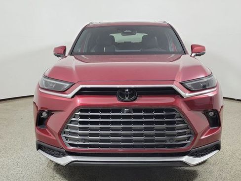 Used 2024 Toyota Grand Highlander AWD Hybrid image 3