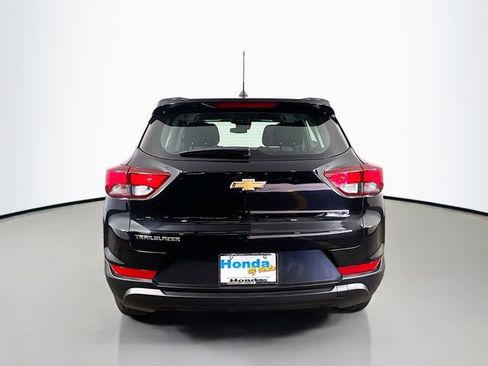Used 2024 Chevrolet TrailBlazer LS image 24