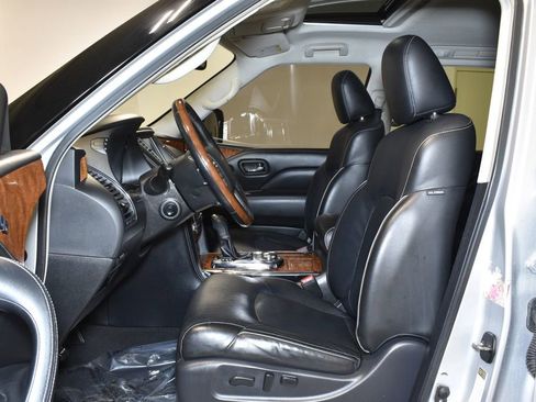 Used 2019 INFINITI QX80 Luxe image 10