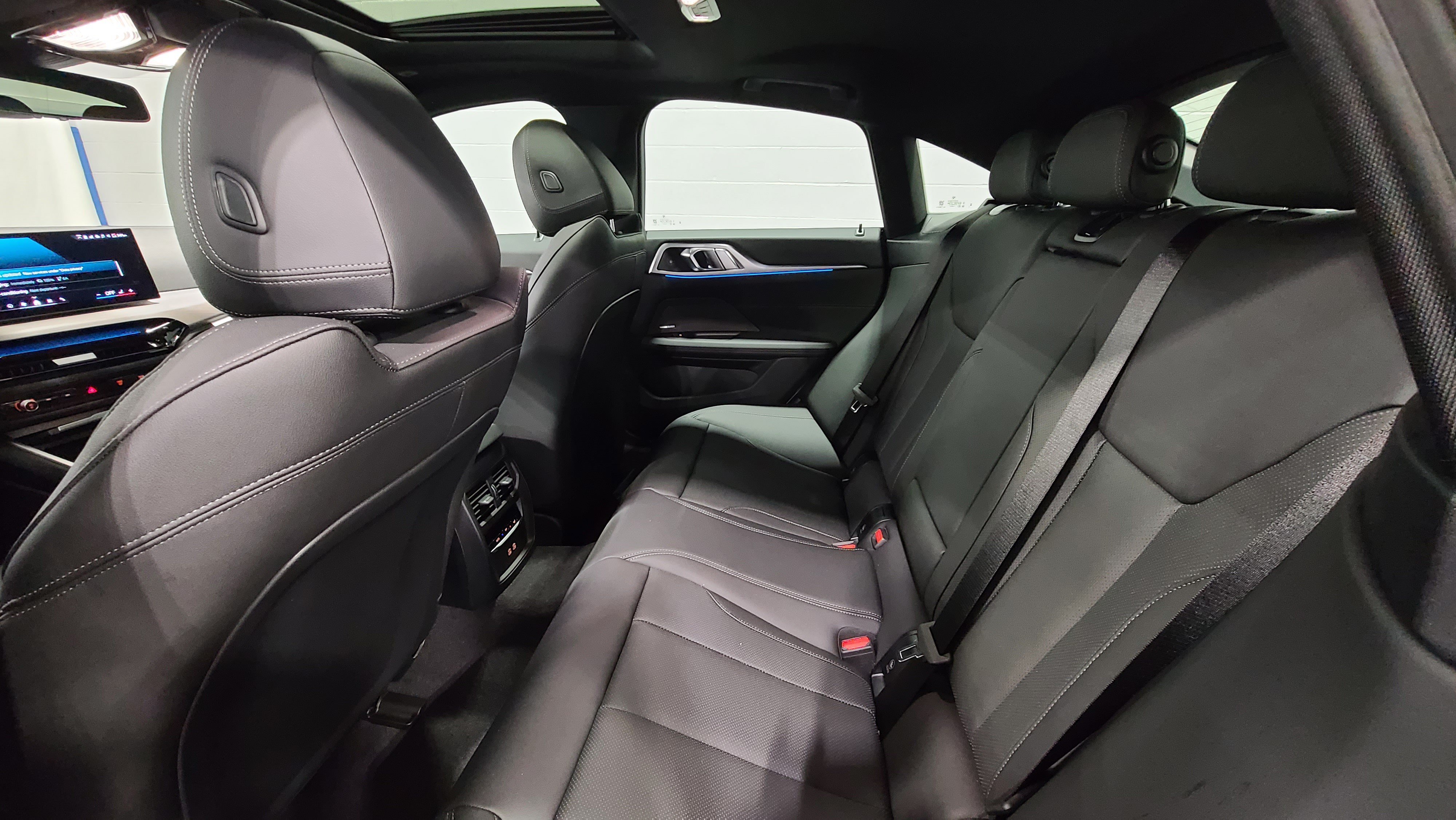 New 2026 BMW i4 xDrive40i w/ Premium Package AWD/4WD image 29