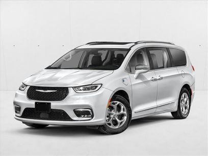 Used 2023 Chrysler Pacifica Touring-L w/ S Appearance Package