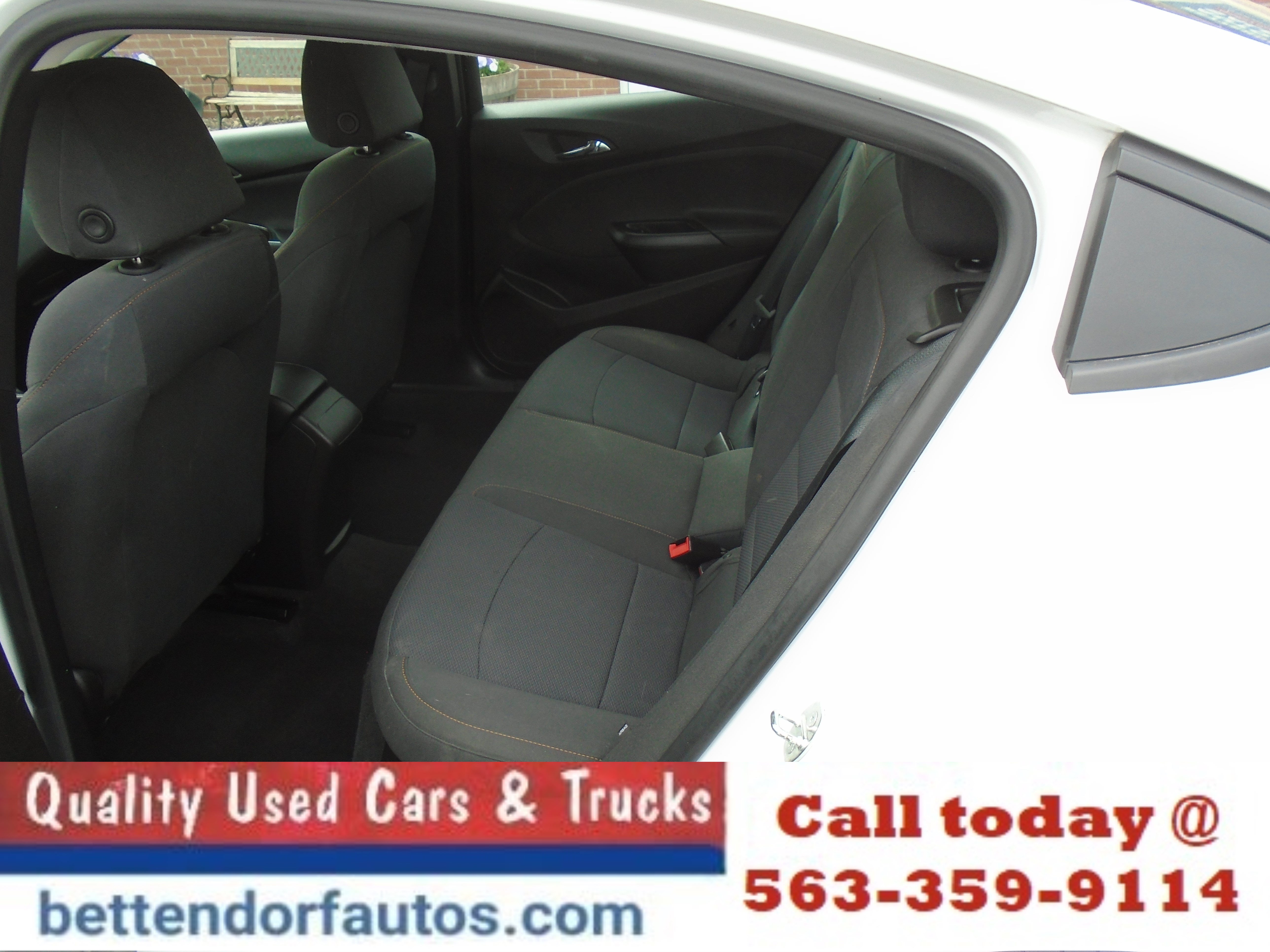 Used 2018 Chevrolet Cruze LS FWD image 8