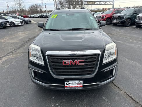 Used 2017 GMC Terrain SLE w/ Technology Package image 3