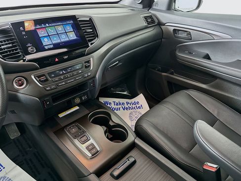 Used 2022 Honda Pilot TrailSport image 23