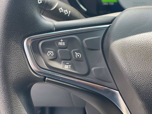 Used 2019 Chevrolet Bolt LT FWD image 11