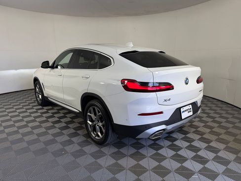 Certified 2024 BMW X4 xDrive30i w/ Premium Package AWD/4WD image 3