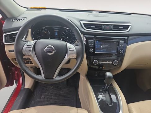 Used 2016 Nissan Rogue SL image 10