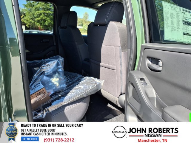 New 2027 Nissan Frontier SV w/ SV Convenience Package AWD/4WD image 17