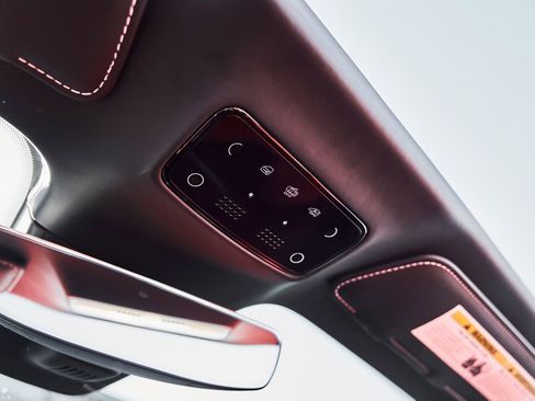 Used 2025 Ferrari SF90 Spider image 73