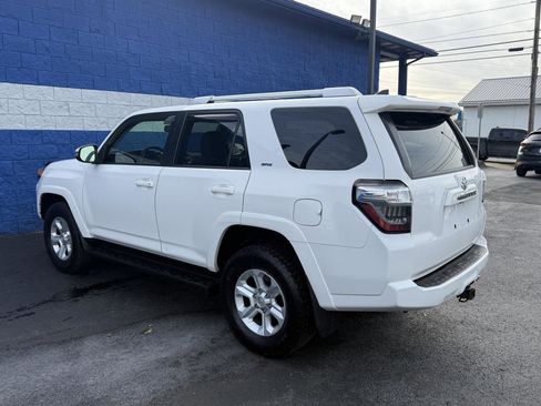 Used 2016 Toyota 4Runner SR5 Premium image 20