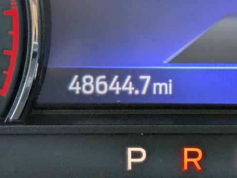 Used 2022 Ford Explorer XLT image 24