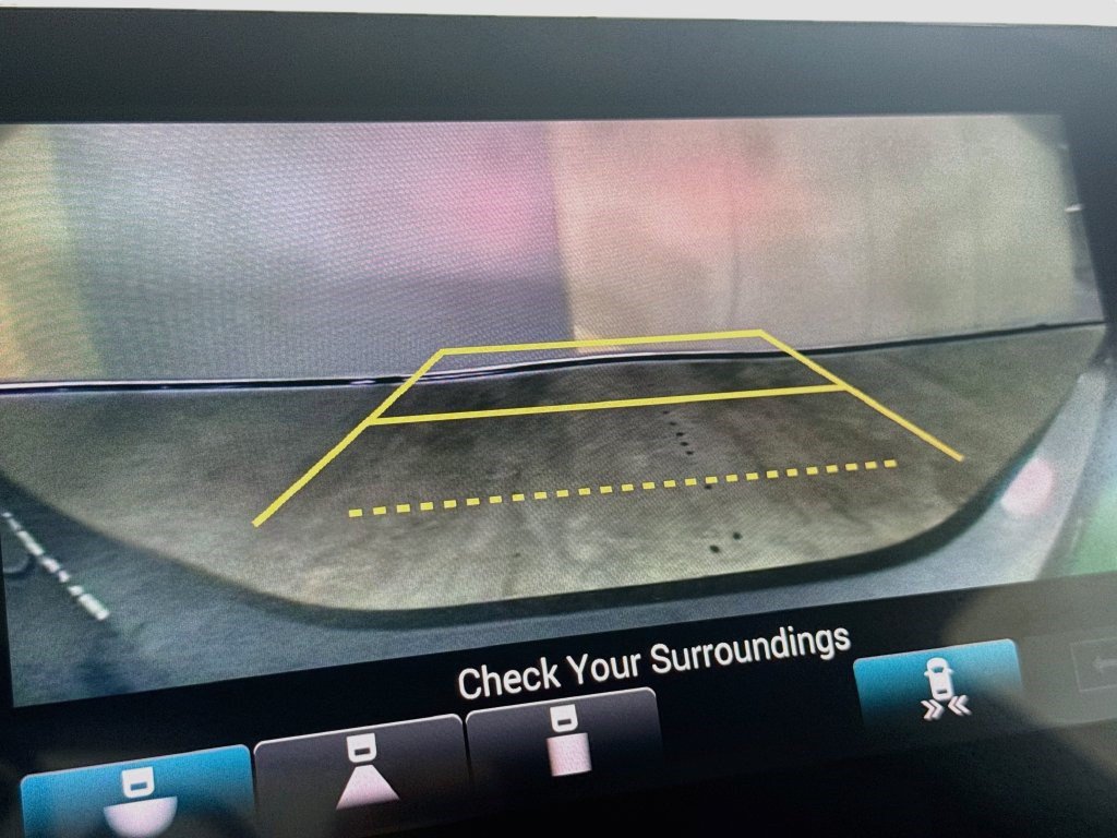 Used 2018 Honda Accord Touring image 18
