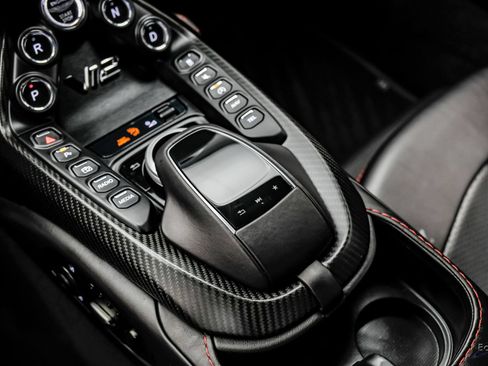 Used 2023 Aston Martin V12 Vantage RWD image 64