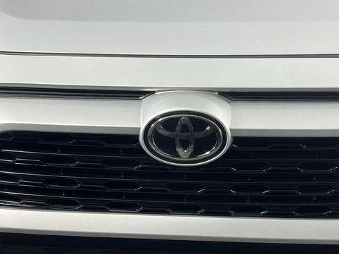 Used 2025 Toyota RAV4 XSE w/ Weather Package image 12