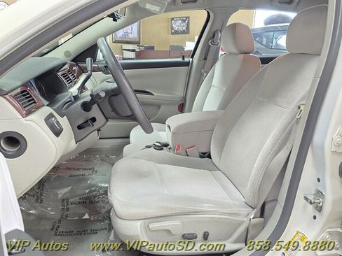 Used 2006 Chevrolet Impala LT FWD image 15
