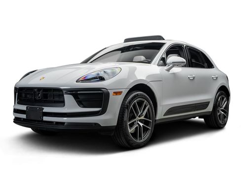Used 2025 Porsche Macan AWD/4WD image 10