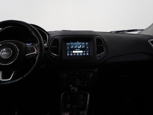 Used 2020 Jeep Compass Latitude w/ Cold Weather Group image 14