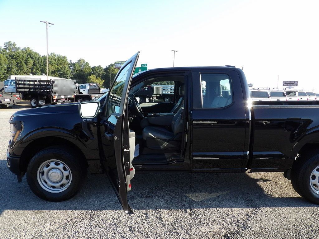 Used 2024 Ford F150 XL AWD/4WD image 13