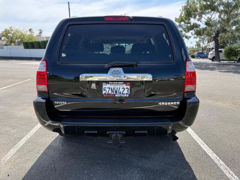 Used 2007 Toyota 4Runner SR5 image 5