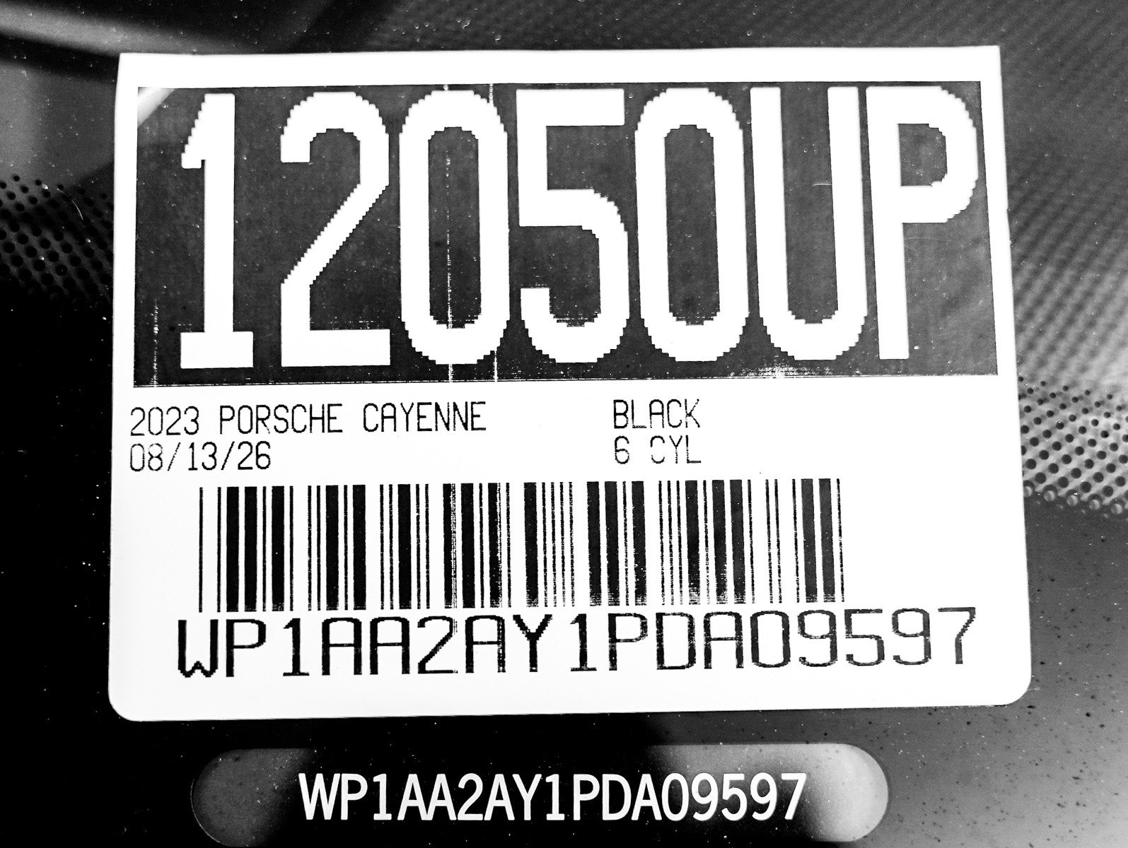Certified 2023 Porsche Cayenne AWD/4WD image 30
