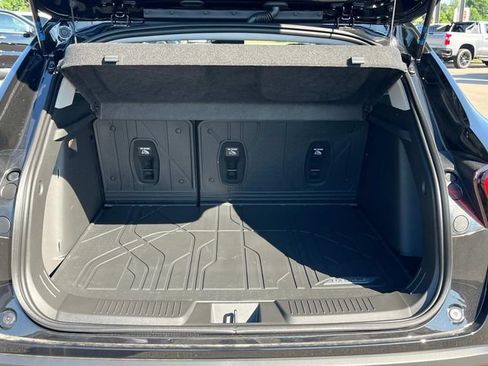 New 2026 Chevrolet Trax LT FWD image 6