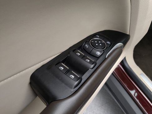 Used 2019 Lincoln MKC Reserve w/ MKC Climate Package AWD/4WD image 27