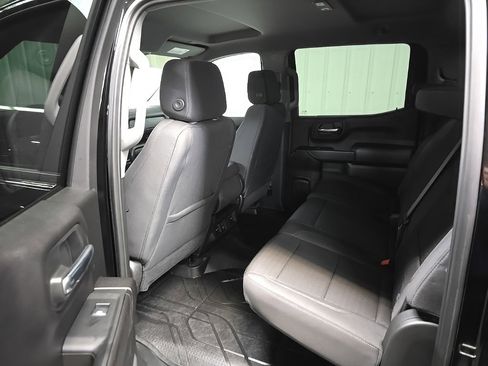 Used 2024 Chevrolet Silverado 1500 Custom w/ Dark Appearance Package image 30