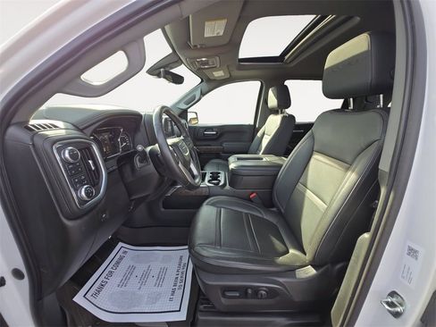 Used 2022 GMC Sierra 1500 Denali image 9