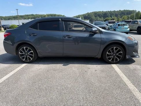 Used 2019 Toyota Corolla LE FWD image 4