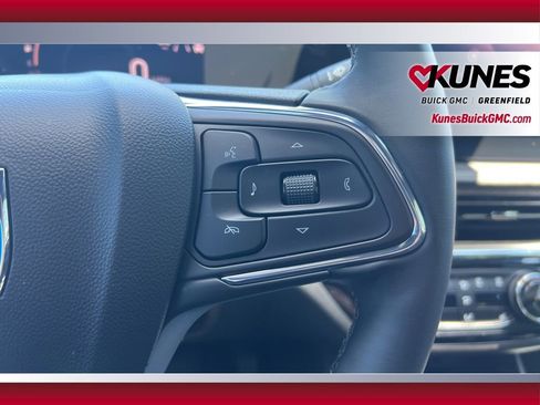 Used 2026 Buick Envista Sport Touring w/ Convenience I Package FWD image 21