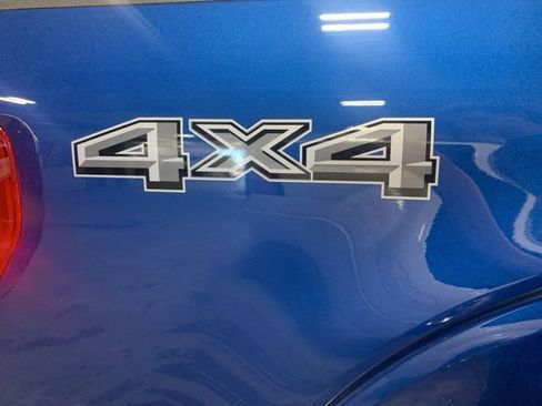 Used 2025 Ford F150 Lariat w/ Equipment Group 502A High AWD/4WD image 30