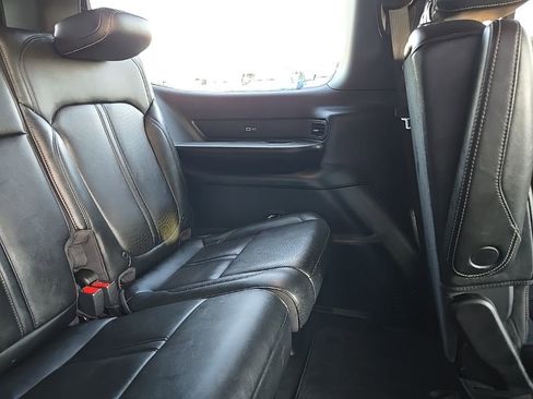 Used 2024 Jeep Wagoneer Series II image 93