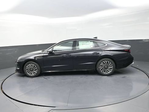 New 2026 Hyundai Sonata SEL FWD image 5