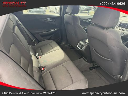Used 2023 Chevrolet Malibu LT FWD image 19