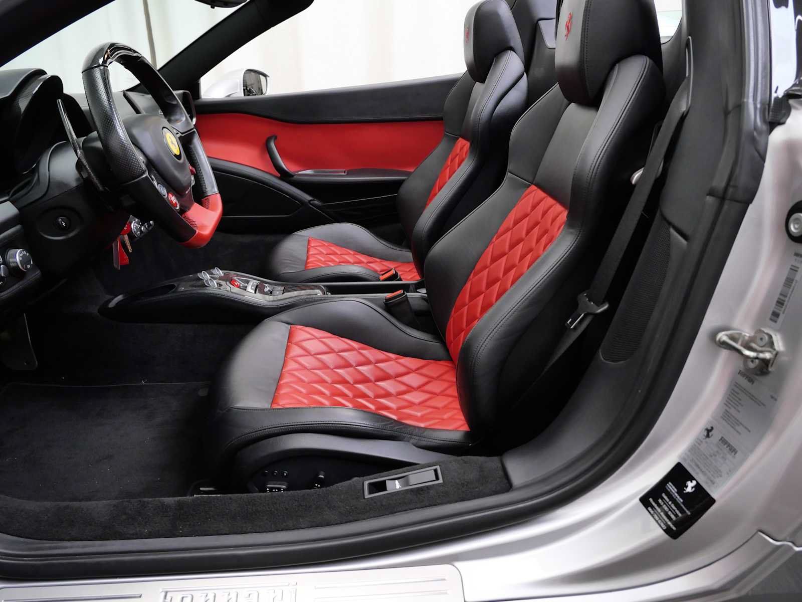 Certified 2013 Ferrari 458 Spider RWD image 16