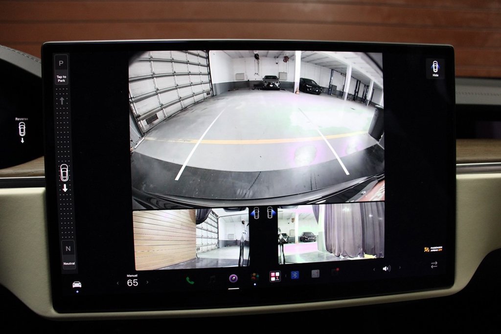 Used 2022 Tesla Model S AWD/4WD image 16