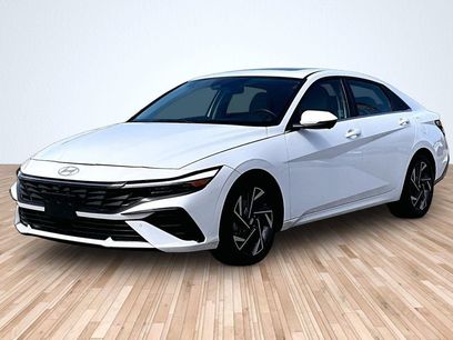 Used 2024 Hyundai Elantra Limited